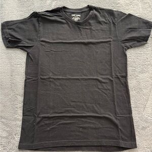 Black Short Sleeve Tee